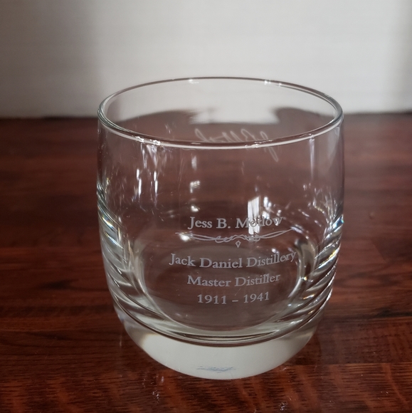 Vintage Jack Daniel Distillery Glass - Picture 2 of 6